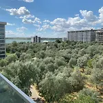White Tower Residences Apartament *