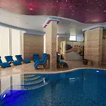 White Tower Residences * Mamaia