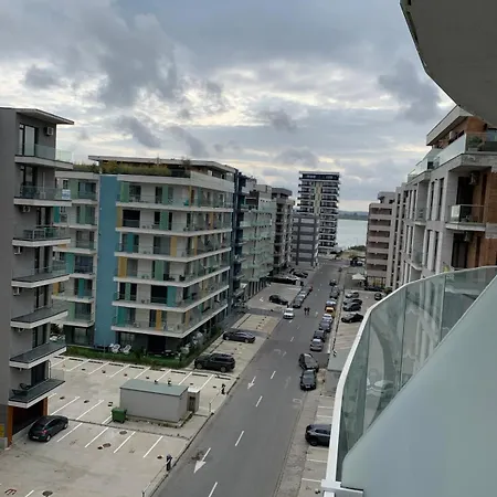 White Tower Residences מאמאיה