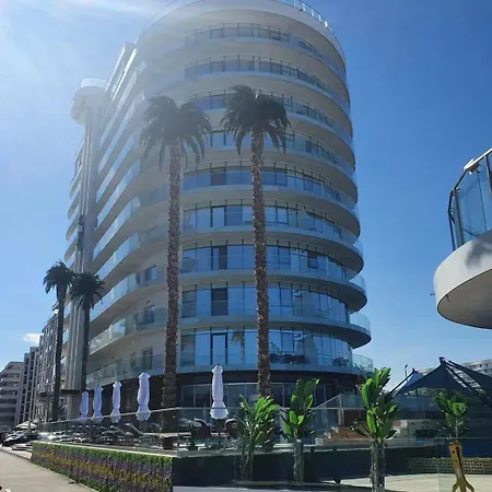 דירה White Tower Residences