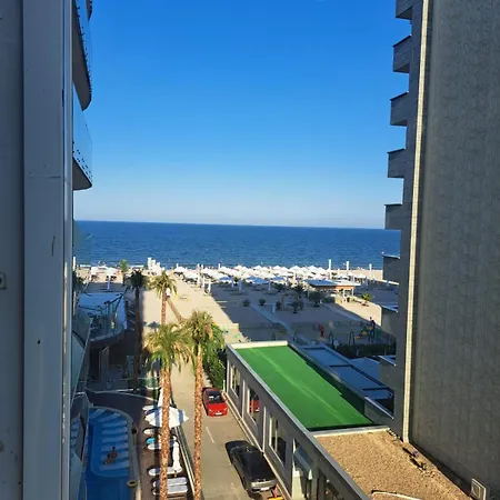 White Tower Residences Mamaia