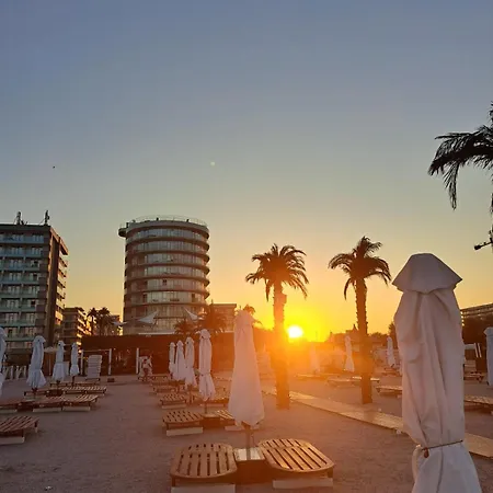 White Tower Residences Apartment Mamaia