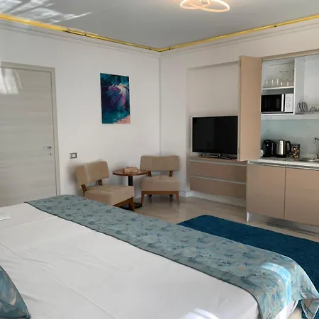 Apartment White Tower Residences *