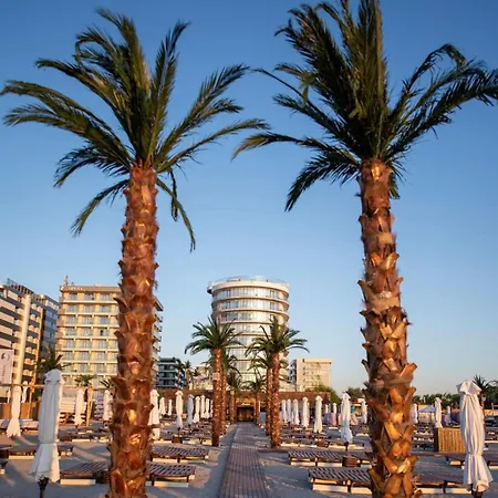 Apartment White Tower Residences Mamaia