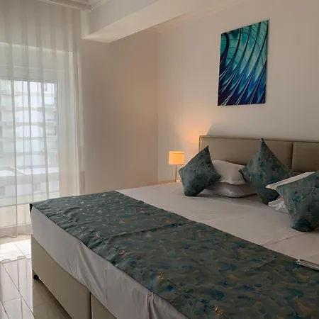 White Tower Residences Apartment Mamaia