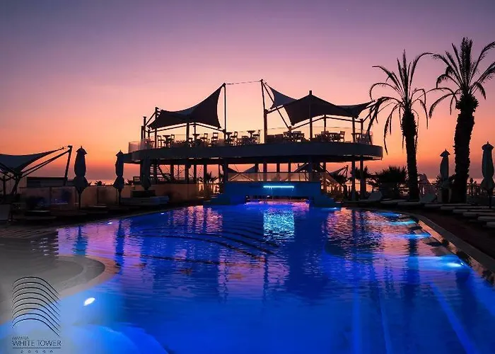 Apartment White Tower Residences Mamaia