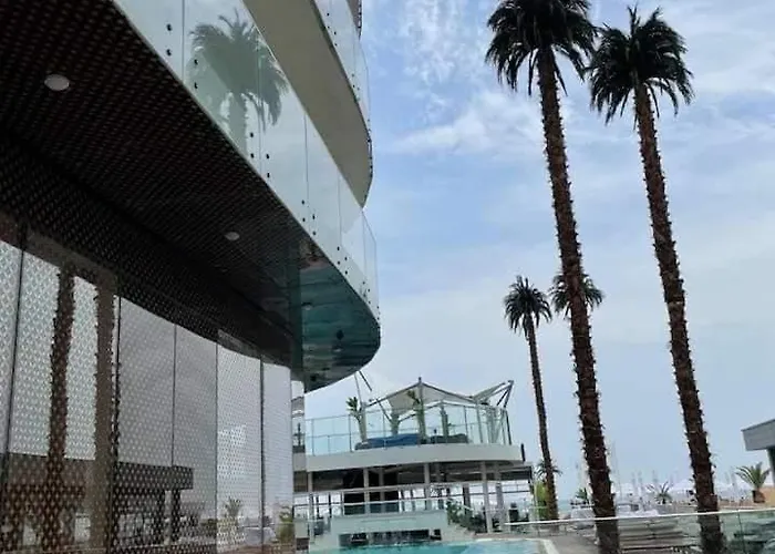 White Tower Residences * Mamaia