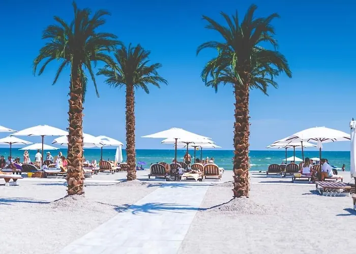 White Tower Residences Apartment *