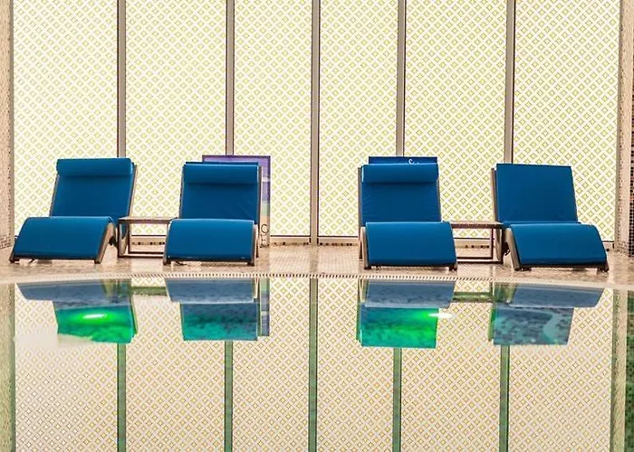 Apartment White Tower Residences