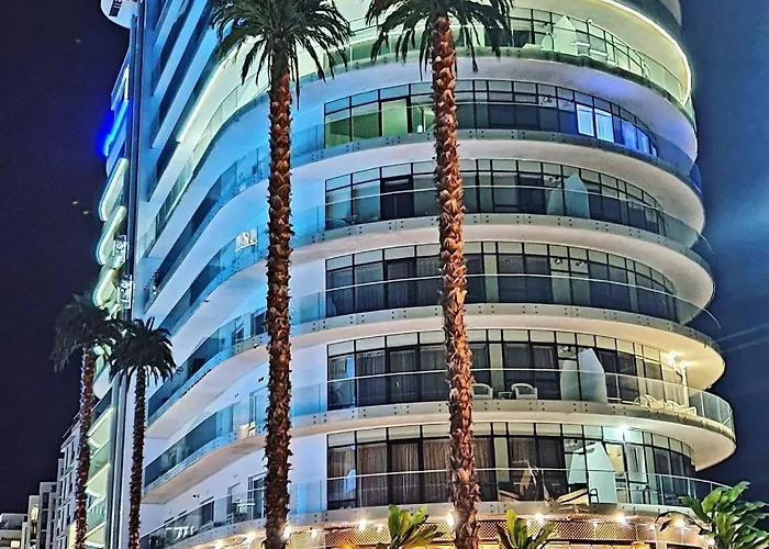 Apartment White Tower Residences *