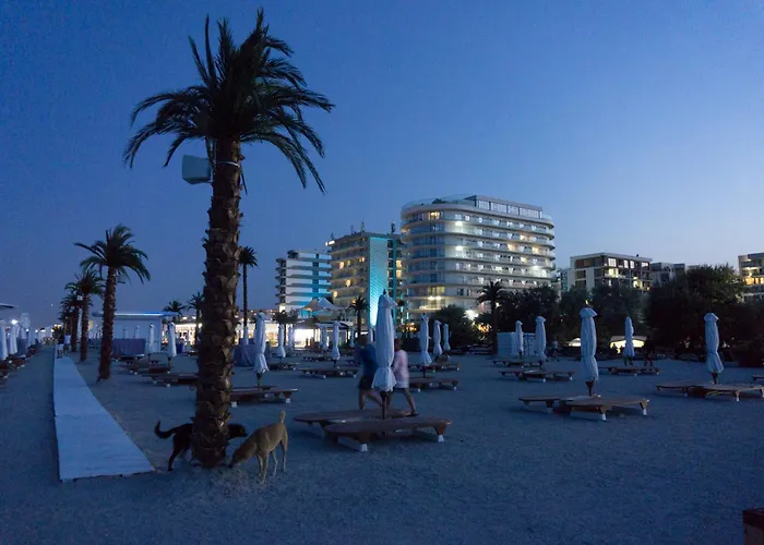 Apartment White Tower Residences