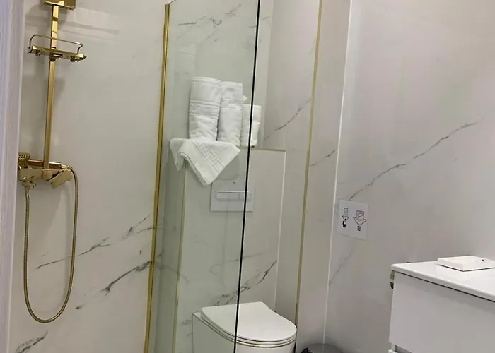 White Tower Residences Apartment Mamaia