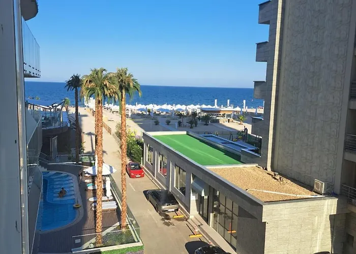 Apartment White Tower Residences Mamaia